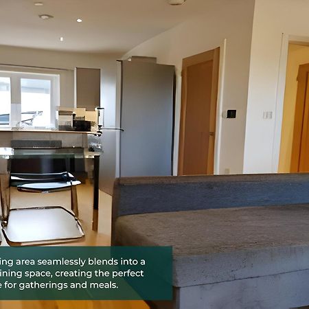 Cliffe Terrace 2Bed 2 Bath Free Parking Space Chatham  Zewnętrze zdjęcie